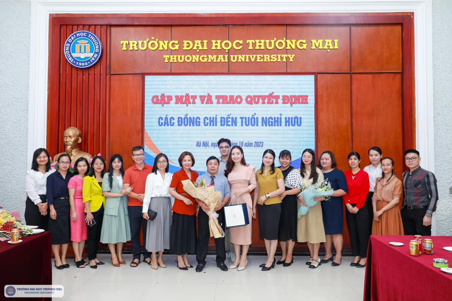 LỄ GẶP MẶT VÀ TRAO QUYẾT ĐỊNH NGHỈ HƯU CHO THẦY GIÁO. TIẾN SĨ. TRẦN THÀNH THỌ - GIẢNG VIÊN CHÍNH KHOA LUẬT